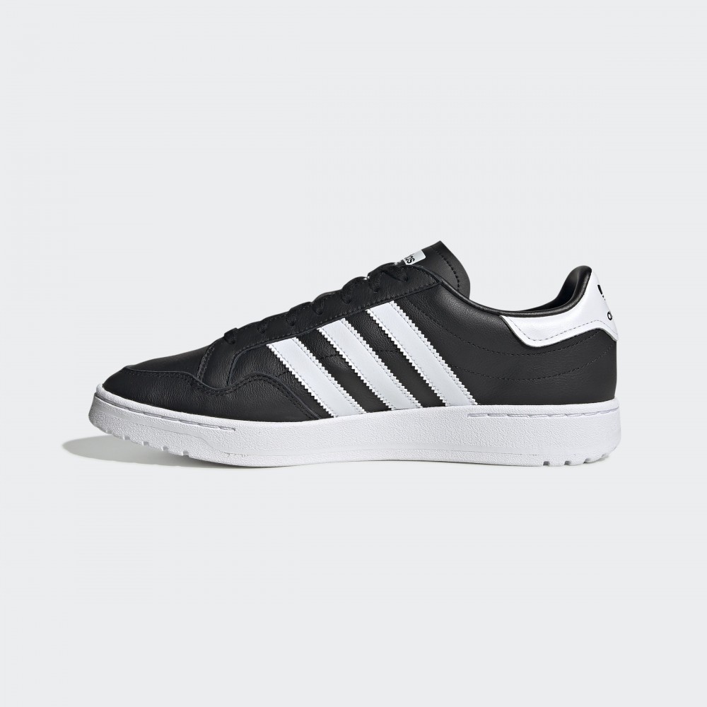 Кросівки Adidas Team Court EF6048